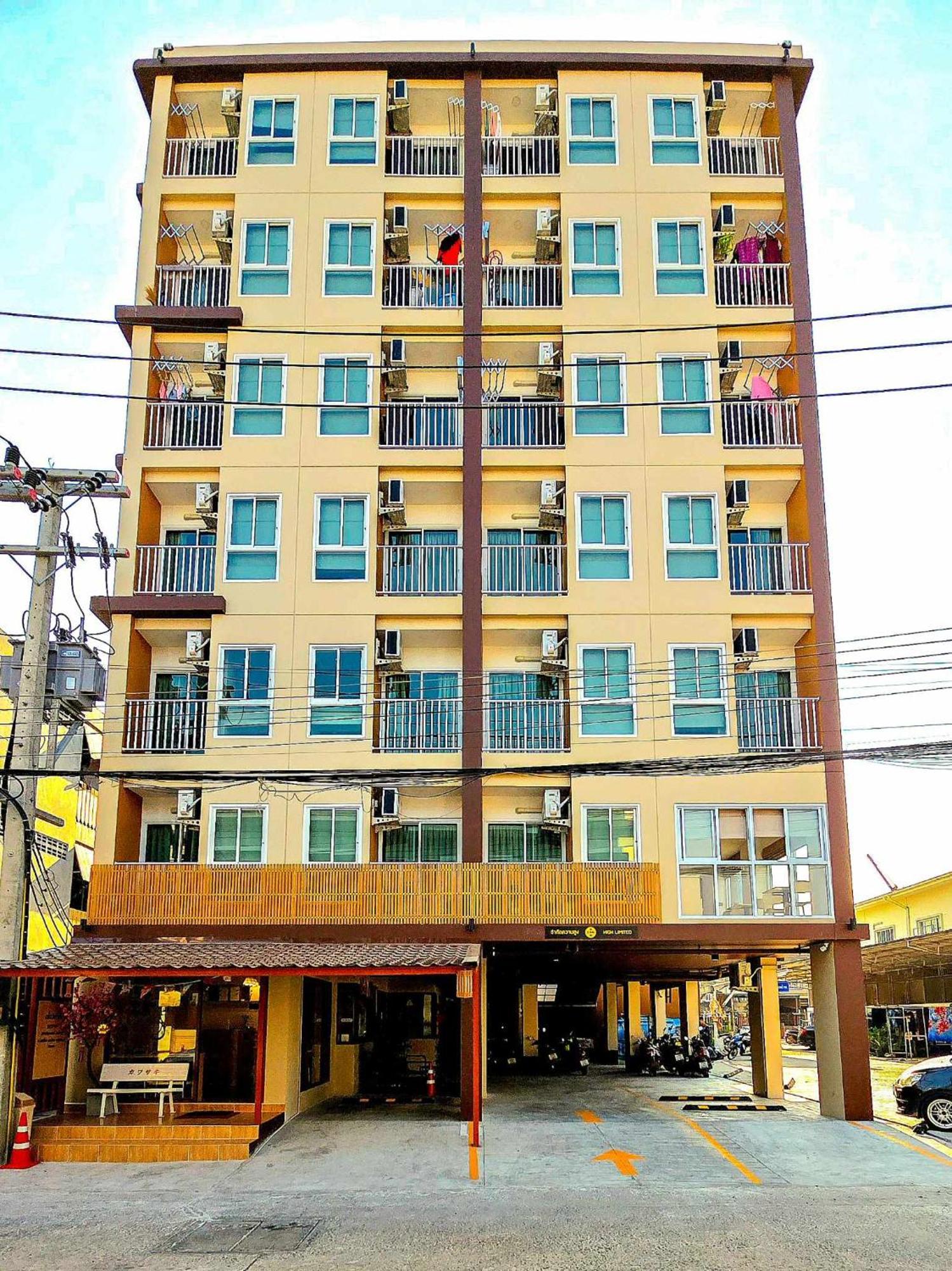 Hotel Snow House Buriram Exteriér fotografie
