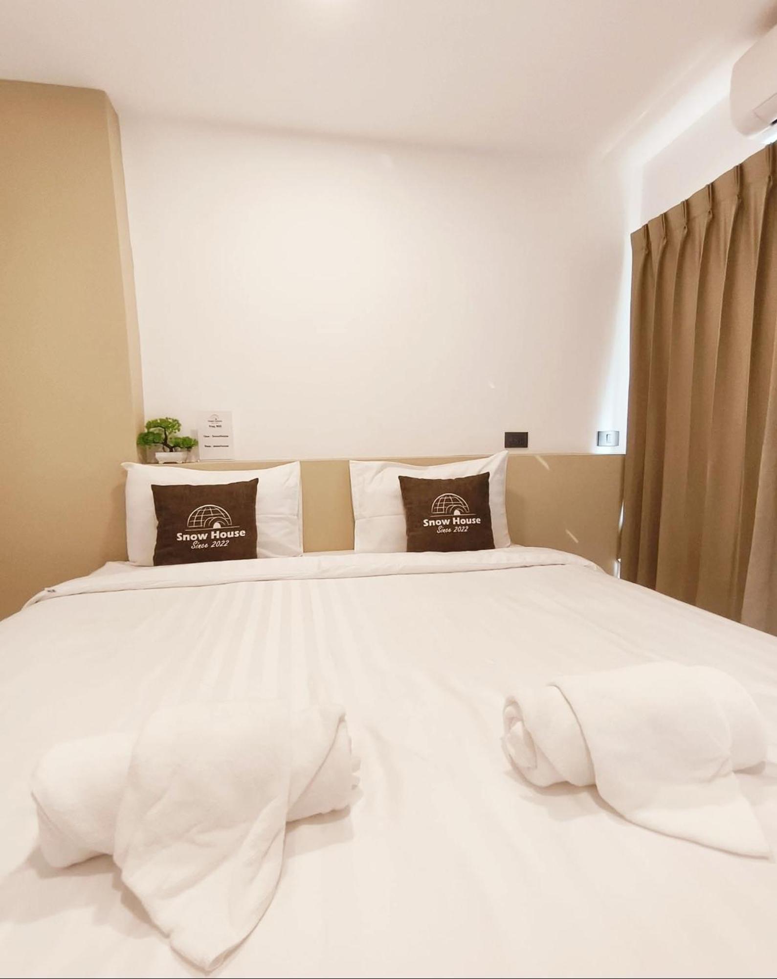 Hotel Snow House Buriram Exteriér fotografie
